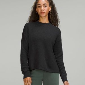 Lululemon Reversible Double-Knit Crew Neck Sweater in Graphite Grey/Black Size 4